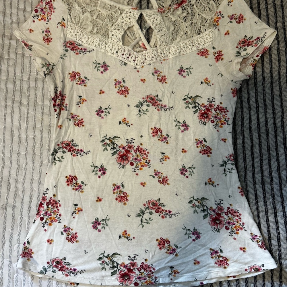 Floral top